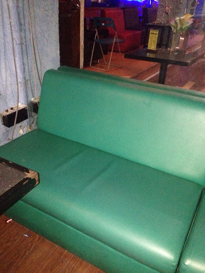 Thanh Lý Sofa Cafe Simily 1m1 - Màu Xanh Lá